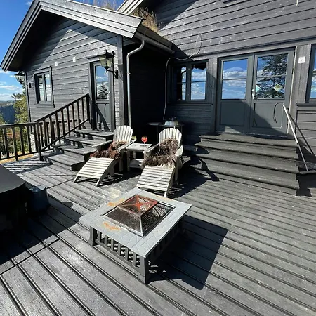 Luxury Mountain With Hot Tub And Trails Hébergement de vacances