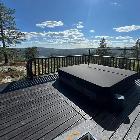 Luxury Mountain With Hot Tub And Trails Gautefall