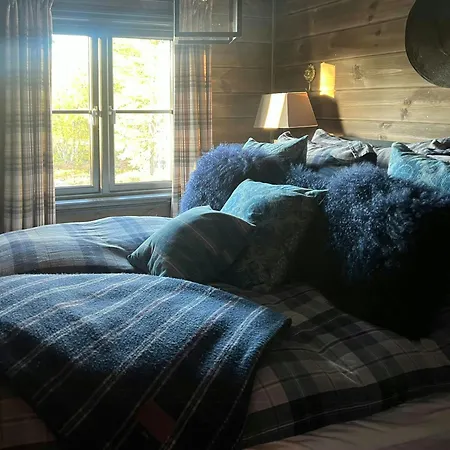 Hébergement de vacances Luxury Mountain With Hot Tub And Trails *