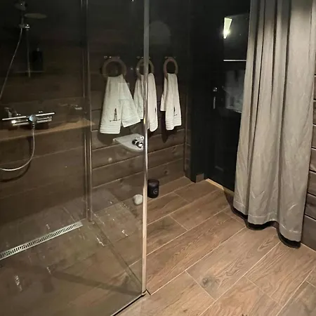 Luxury Mountain With Hot Tub And Trails Hébergement de vacances Gautefall