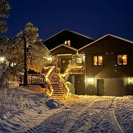 Luxury Mountain With Hot Tub And Trails Hébergement de vacances