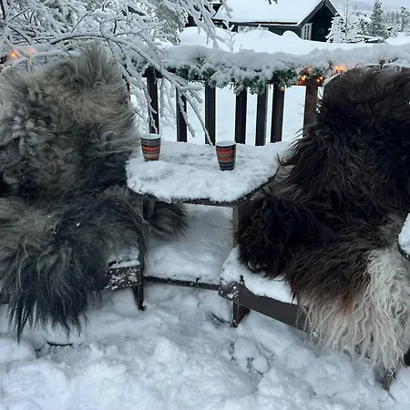 Hébergement de vacances Luxury Mountain With Hot Tub And Trails